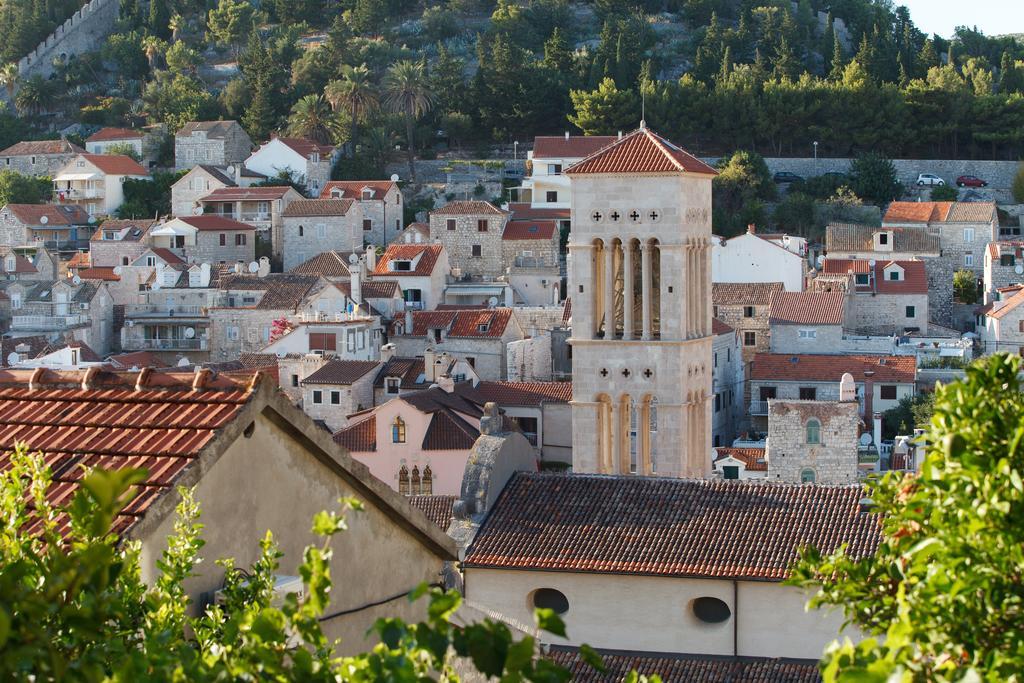 Apartment Dubica Hvar Town Eksteriør bilde